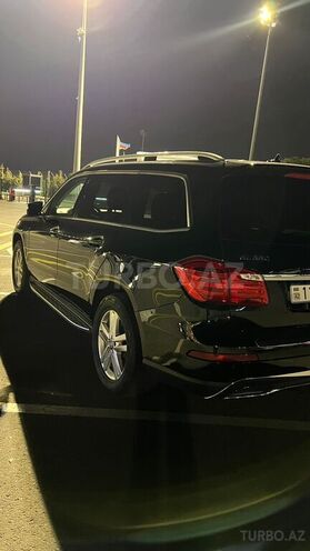 Mercedes GL 350 4MATIC 2015, 276,800 km - 3.0 l - Bakı