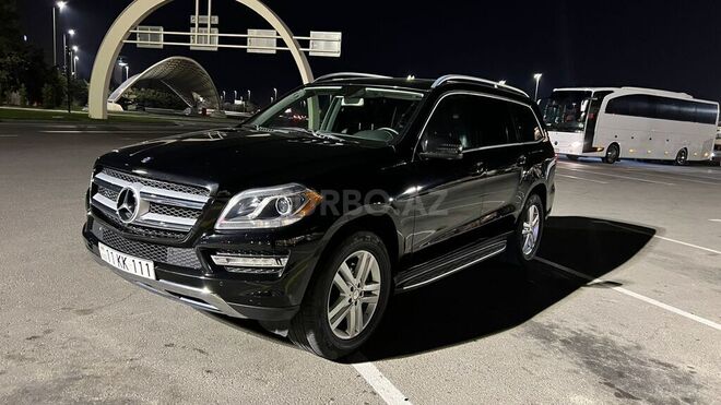 Mercedes GL 350 4MATIC 2015, 276,800 km - 3.0 l - Bakı
