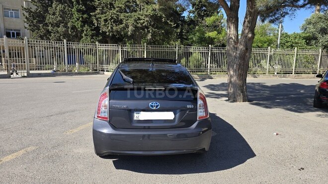 Toyota Prius 2015, 237,000 km - 1.8 л - Bakı
