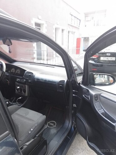 Opel Zafira 2002, 210,000 km - 2.2 l - Bakı