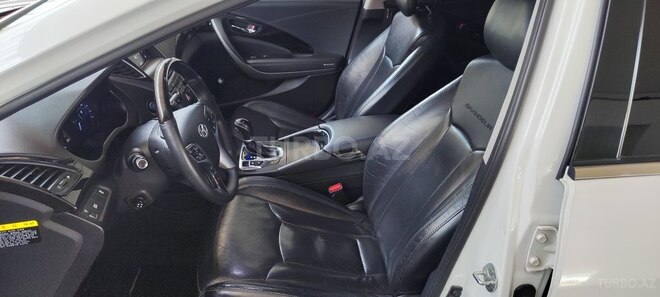 Hyundai Grandeur 2014, 197,500 km - 2.2 л - Bakı