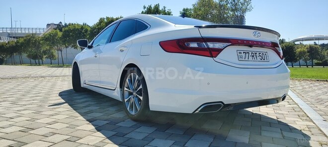 Hyundai Grandeur 2014, 197,500 km - 2.2 л - Bakı