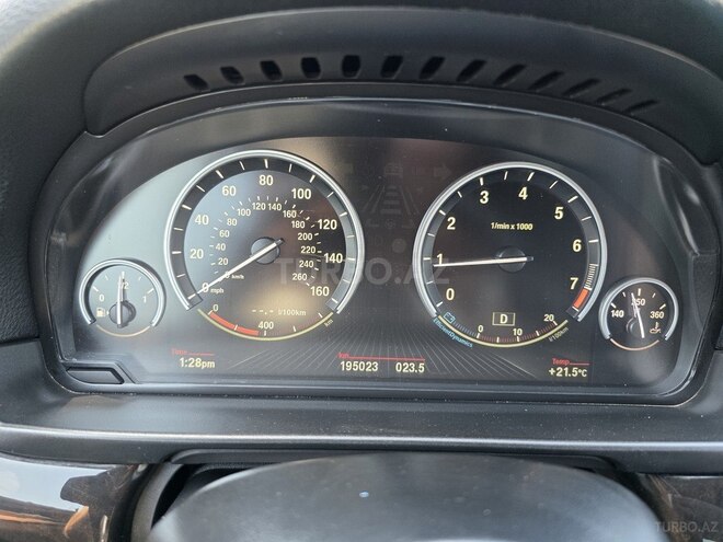 BMW 528 2015, 195,000 km - 2.0 l - Bakı