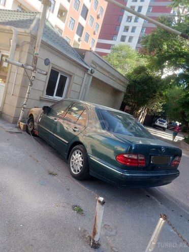 Mercedes E 280 2000, 29,000 km - 2.8 l - Bakı