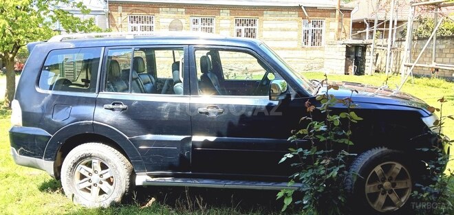 Mitsubishi Pajero 2007, 435,000 km - 3.0 л - Balakən