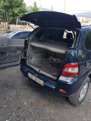 Renault Megane 2001, 236,900 km - 2.0 l - Şəki