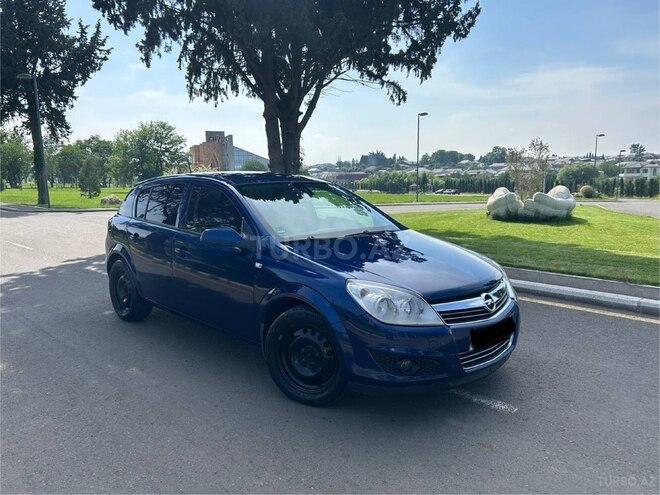 Opel Astra 2009, 255,000 km - 1.4 l - Gəncə