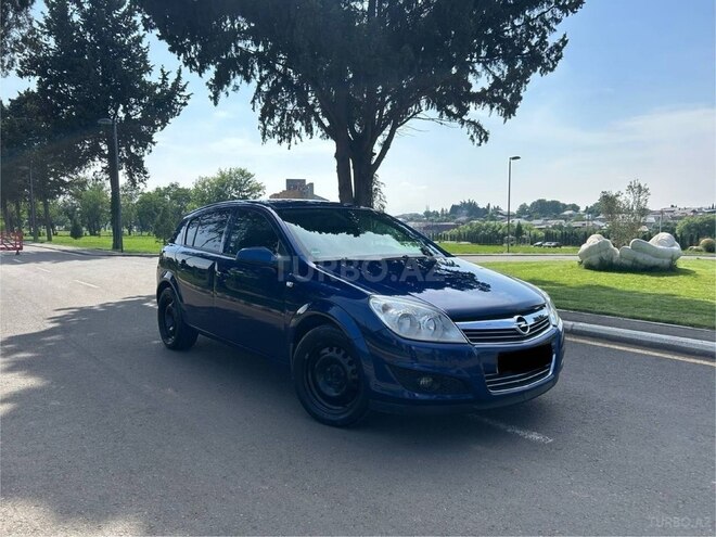 Opel Astra 2009, 255,000 km - 1.4 l - Gəncə