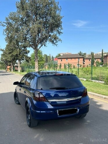 Opel Astra 2009, 255,000 km - 1.4 l - Gəncə