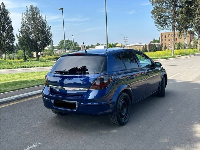 Opel Astra 2009, 255,000 km - 1.4 l - Gəncə