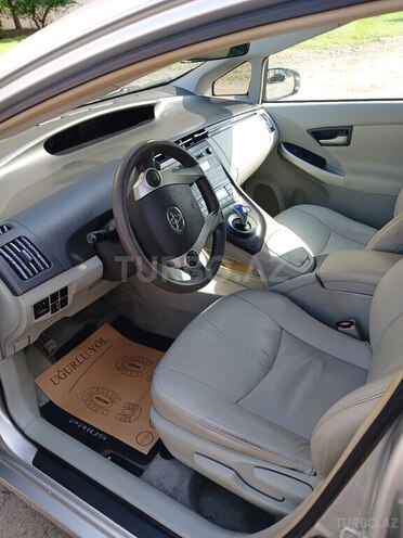 Toyota Prius 2010, 250,000 km - 1.5 l - Gəncə