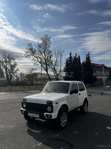 LADA (VAZ) Niva 2011, 220,000 km - 1.7 л - Zaqatala