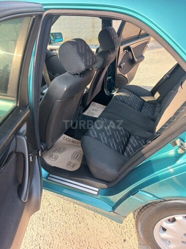 Mercedes C 180 1998, 698,000 km - 1.8 l - Astara