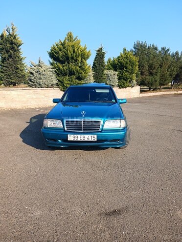 Mercedes C 180 1998, 698,000 km - 1.8 l - Astara