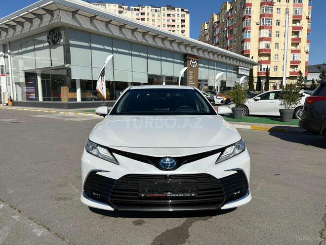 Toyota Camry-1