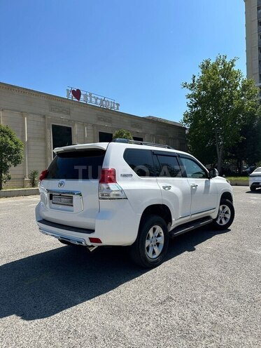 Toyota Land Cruiser Prado 2011, 137,000 km - 2.7 l - Bakı