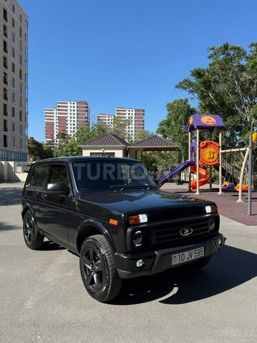 LADA (VAZ) Niva 2023, 15,000 km - 1.7 l - Bakı