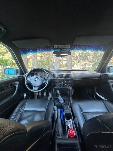 BMW 525 1995, 200,000 km - 2.5 l - Bakı
