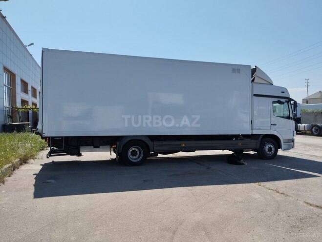Mercedes Atego 1229 2009, 555,000 km - 6.4 l - Bakı