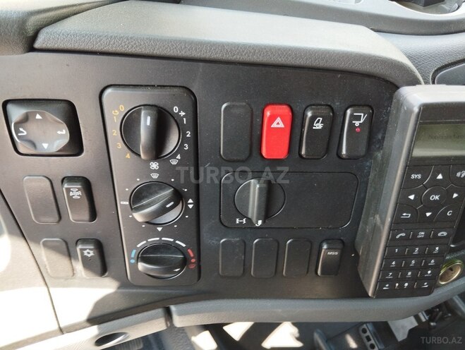 Mercedes Atego 1229 2009, 555,000 km - 6.4 l - Bakı
