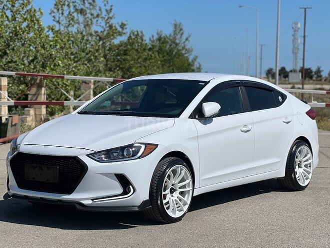 Hyundai Elantra 2018, 119,611 km - 2.0 л - Bakı