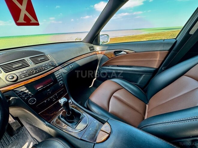 Mercedes E 220 d 2003, 394,000 km - 2.2 l - Bakı