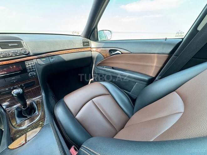 Mercedes E 220 d 2003, 394,000 km - 2.2 l - Bakı