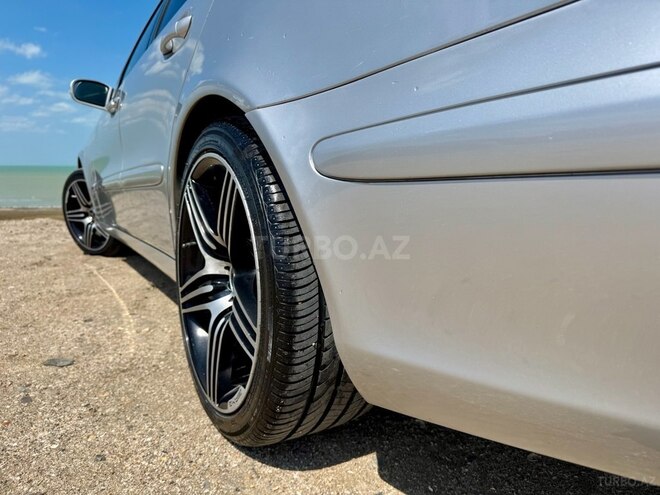 Mercedes E 220 d 2003, 394,000 km - 2.2 l - Bakı