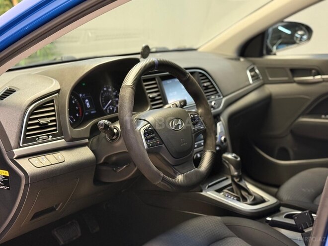 Hyundai Elantra 2017, 75,000 km - 2.0 л - Sumqayıt