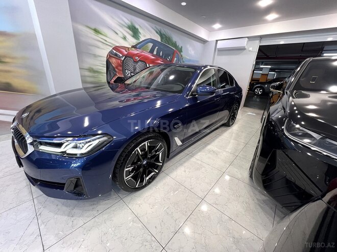 BMW 530e 2022, 27,000 km - 2.0 l - Bakı