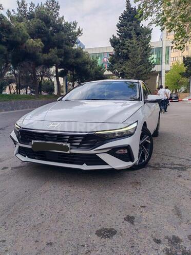 Hyundai Elantra 2024, 37,500 km - 1.5 л - Bakı