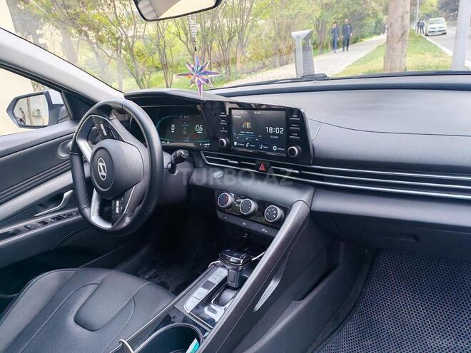 Hyundai Elantra 2024, 37,500 km - 1.5 л - Bakı