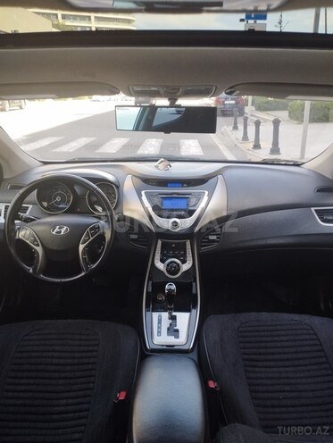 Hyundai Elantra 2012, 226,918 km - 1.8 l - Bakı
