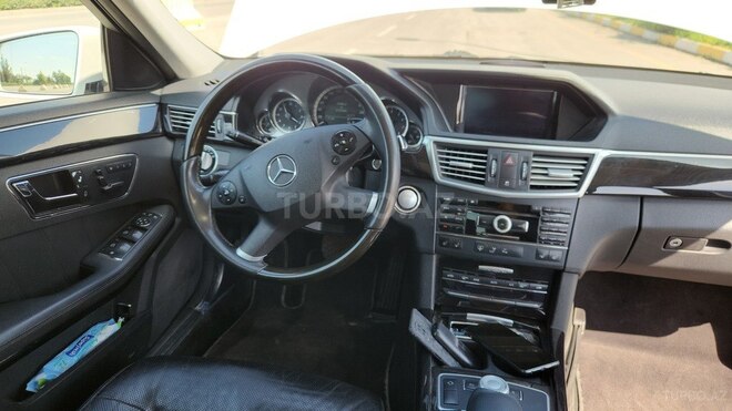 Mercedes E 300 2009, 236,420 km - 3.0 l - Kürdəmir
