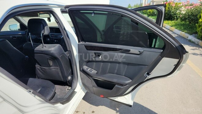 Mercedes E 300 2009, 236,420 km - 3.0 l - Kürdəmir