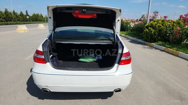 Mercedes E 300 2009, 236,420 km - 3.0 l - Kürdəmir