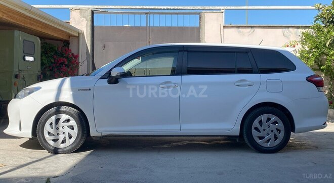 Toyota Corolla Fielder 2019, 132,000 km - 1.5 л - Bakı