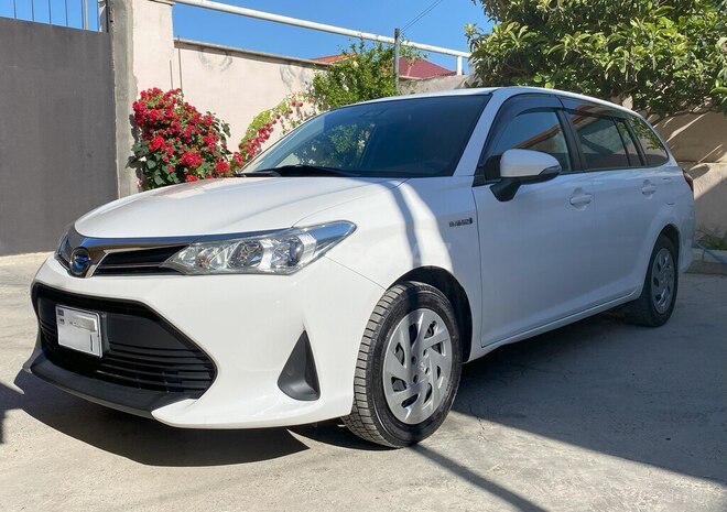 Toyota Corolla Fielder 2019, 132,000 km - 1.5 л - Bakı