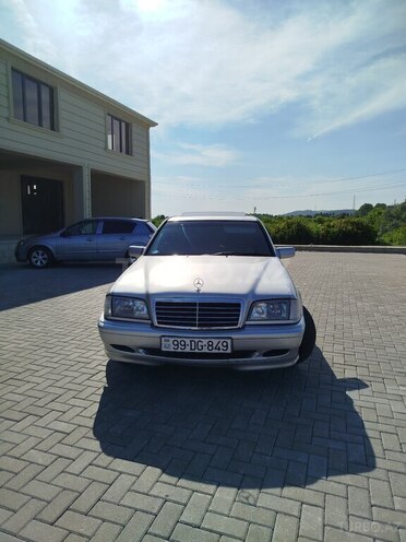 Mercedes C 180 1999, 256,000 km - 1.8 l - Göyçay