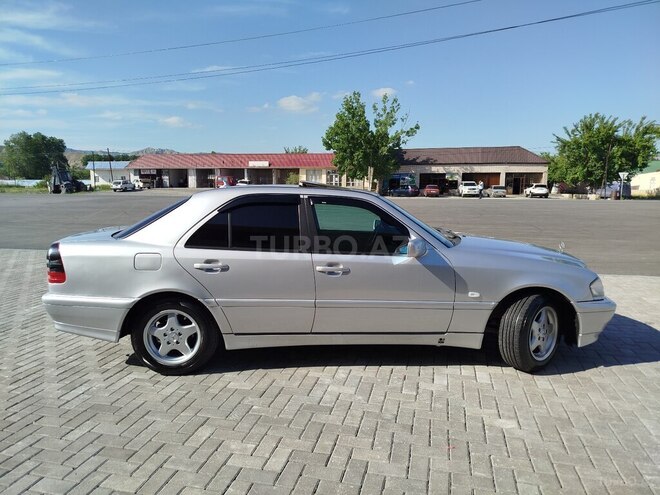 Mercedes C 180 1999, 256,000 km - 1.8 l - Göyçay