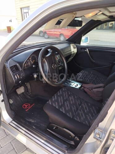 Mercedes C 180 1999, 256,000 km - 1.8 l - Göyçay
