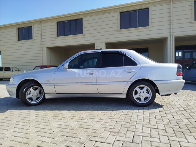 Mercedes C 180 1999, 256,000 km - 1.8 l - Göyçay