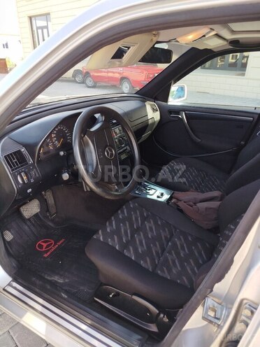 Mercedes C 180 1999, 256,000 km - 1.8 l - Göyçay
