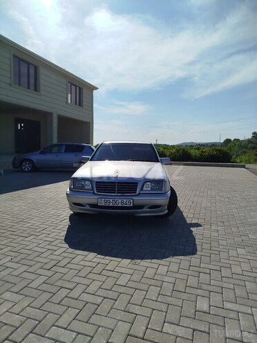 Mercedes C 180 1999, 256,000 km - 1.8 l - Göyçay