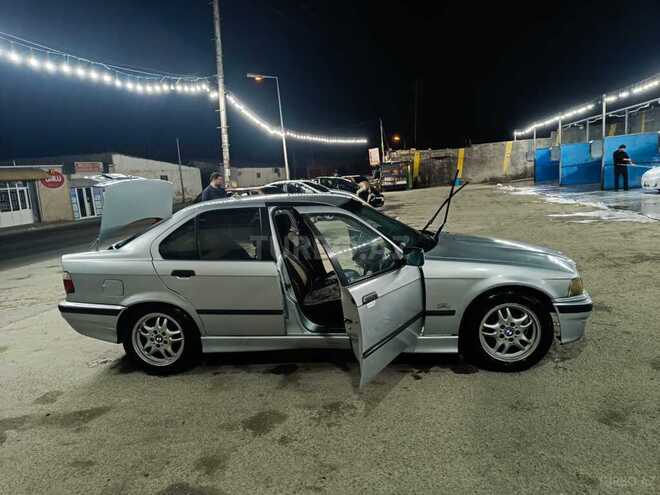 BMW 320 1997, 319,000 km - 2.0 l - Bakı