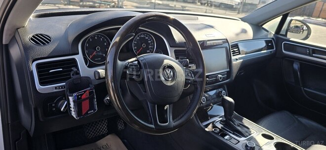 Volkswagen Touareg 2010, 270,000 km - 3.6 l - Bakı