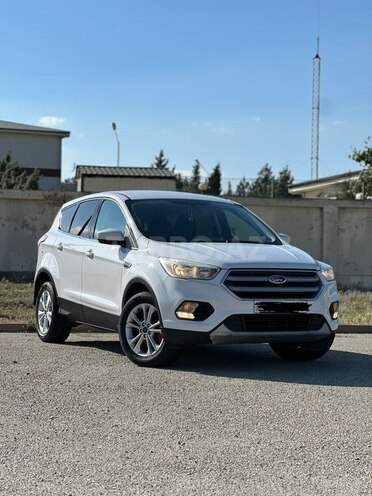 Ford Escape 2017, 211,000 km - 1.6 l - Xırdalan