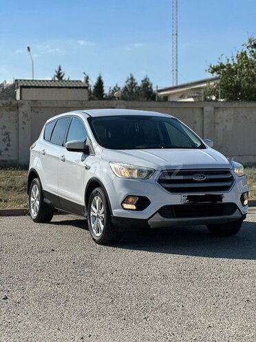 Ford Escape 2017, 211,000 km - 1.6 l - Xırdalan