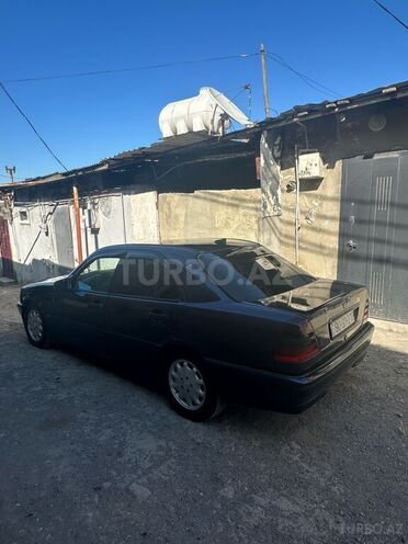 Mercedes C 220 1998, 300,000 km - 2.2 л - Bakı