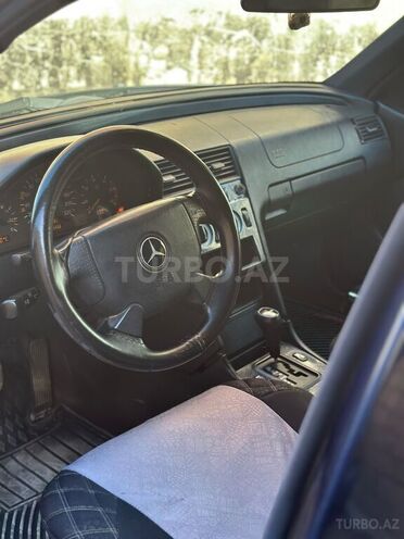 Mercedes C 220 1998, 300,000 km - 2.2 л - Bakı